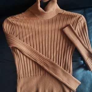 Turtleneck ribbed sweater